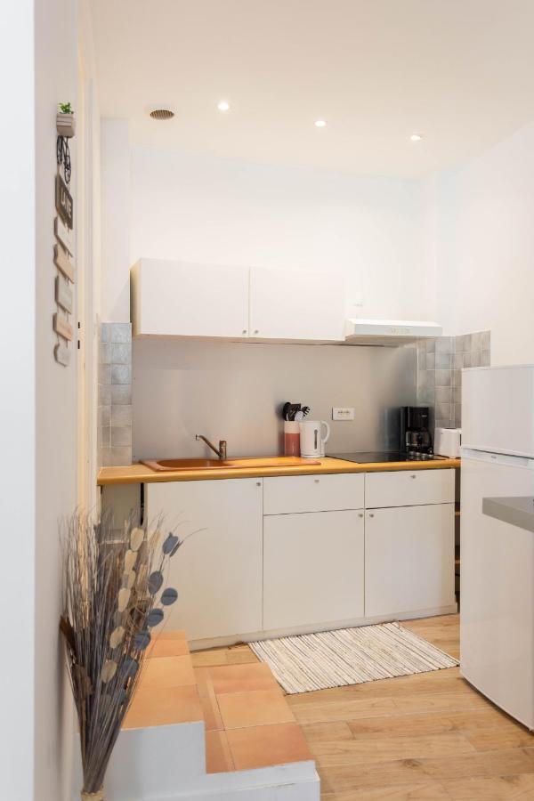 Studio ** Bompard ** Plage ** Vieux Port Marseille Luaran gambar