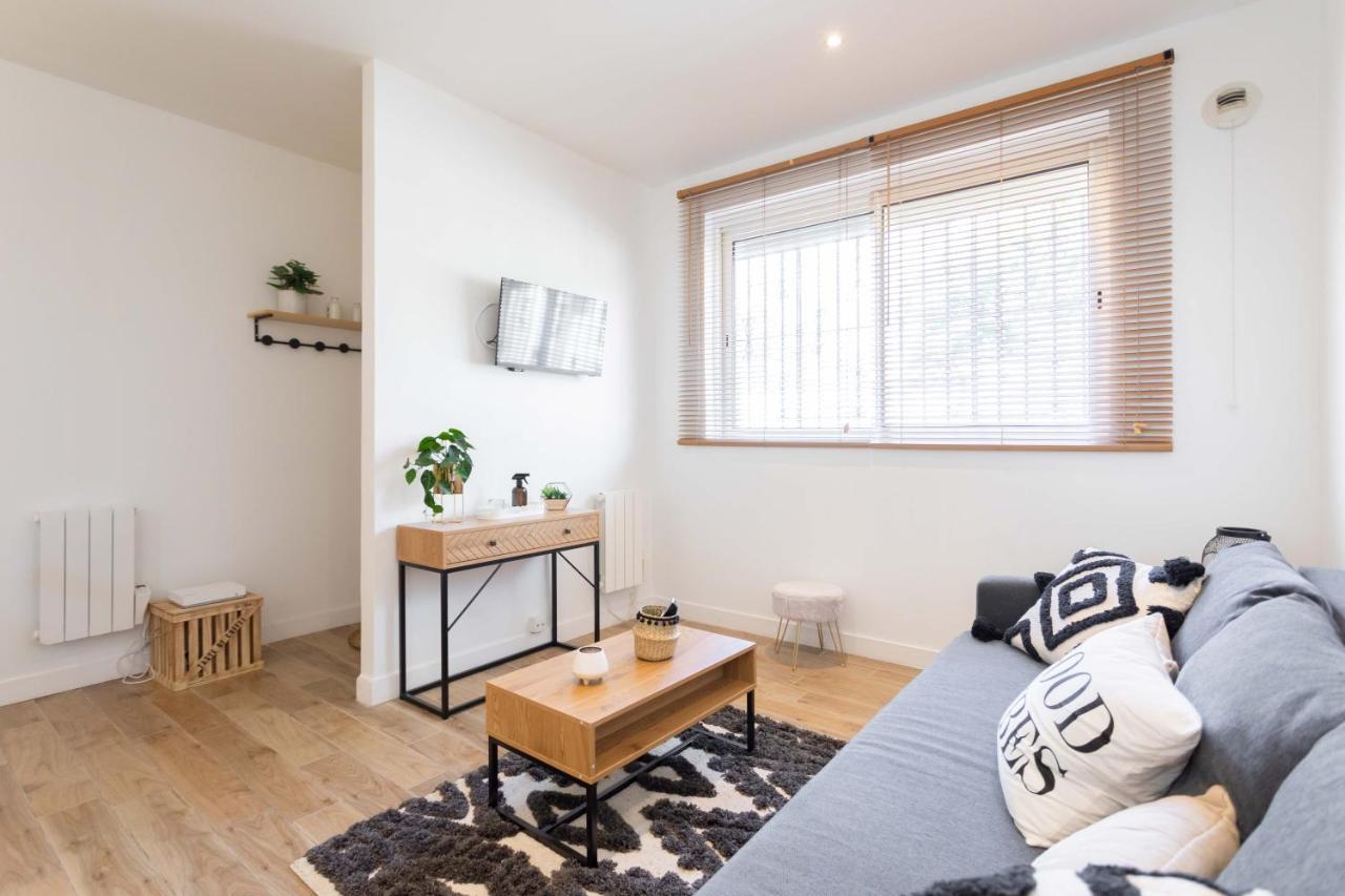 Studio ** Bompard ** Plage ** Vieux Port Marseille Luaran gambar